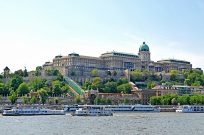 Hungary-0025 - Buda Castle (Dennis Jarvis)  [flickr.com]  CC BY-SA 
License Information available under 'Proof of Image Sources'