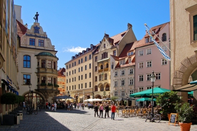 München - Altstadt (15) - Hofbräuhaus (Pixelteufel)  [flickr.com]  CC BY 
License Information available under 'Proof of Image Sources'