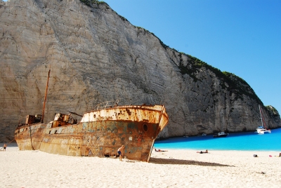 Shipwreck Beach (monica renata)  [flickr.com]  CC BY 
License Information available under 'Proof of Image Sources'